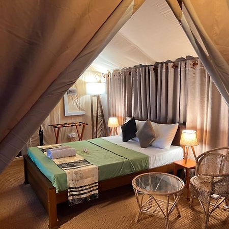 At One - Glamping Hotel Rekawa Exterior photo