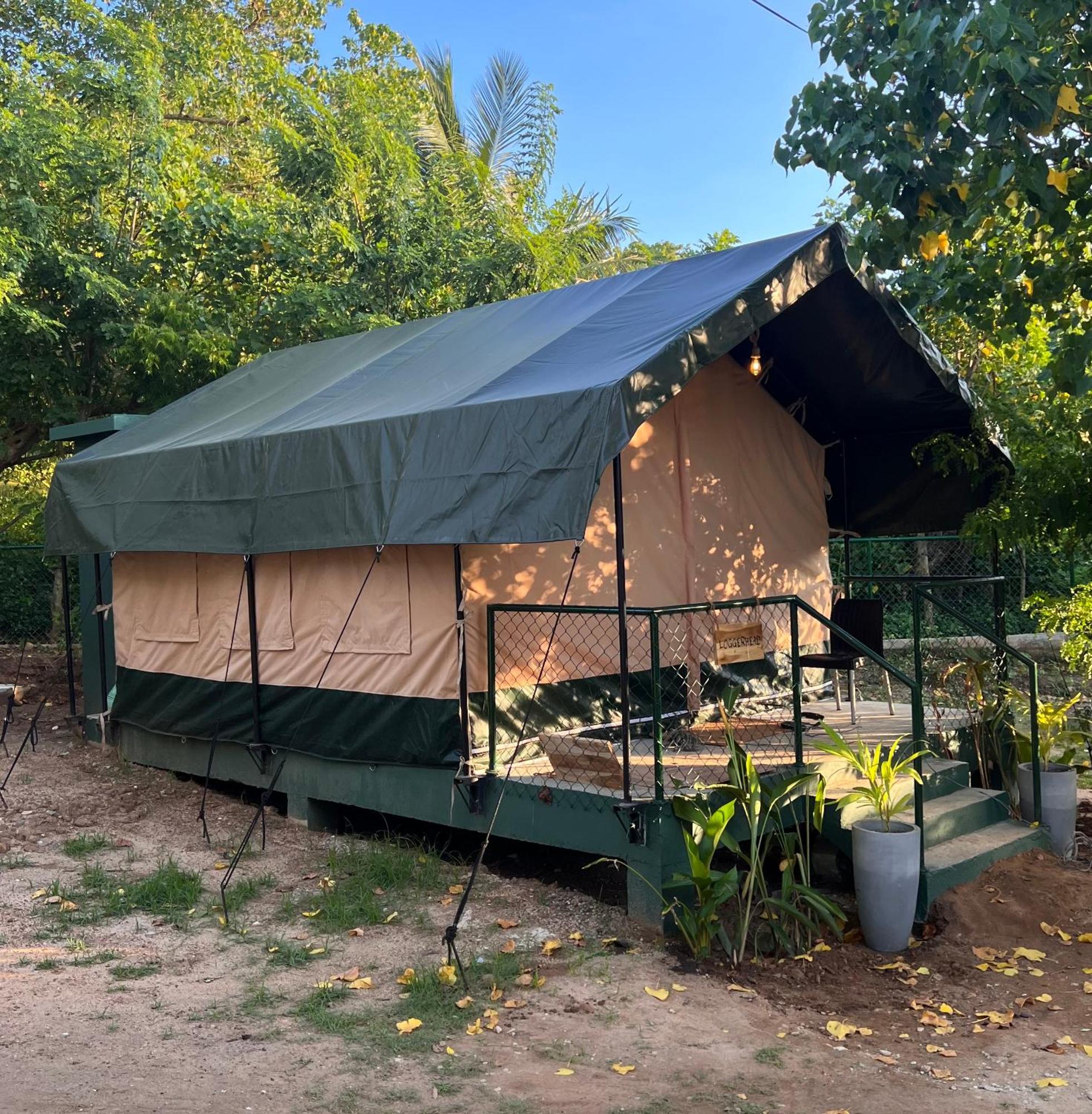 At One - Glamping Hotel Rekawa Exterior photo